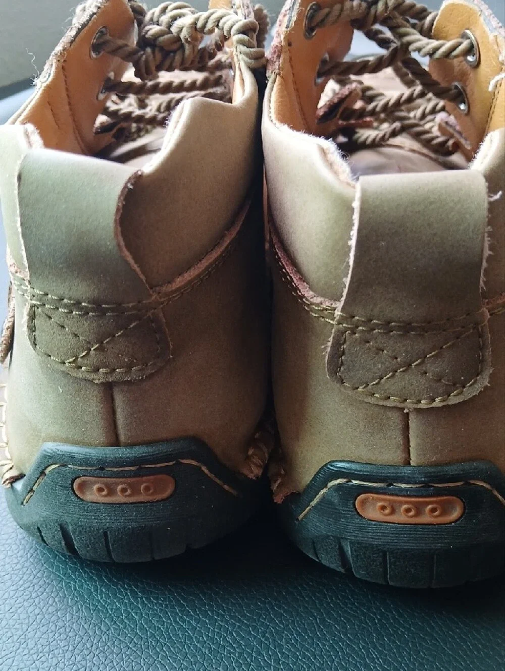 Alcubieree comfortable men